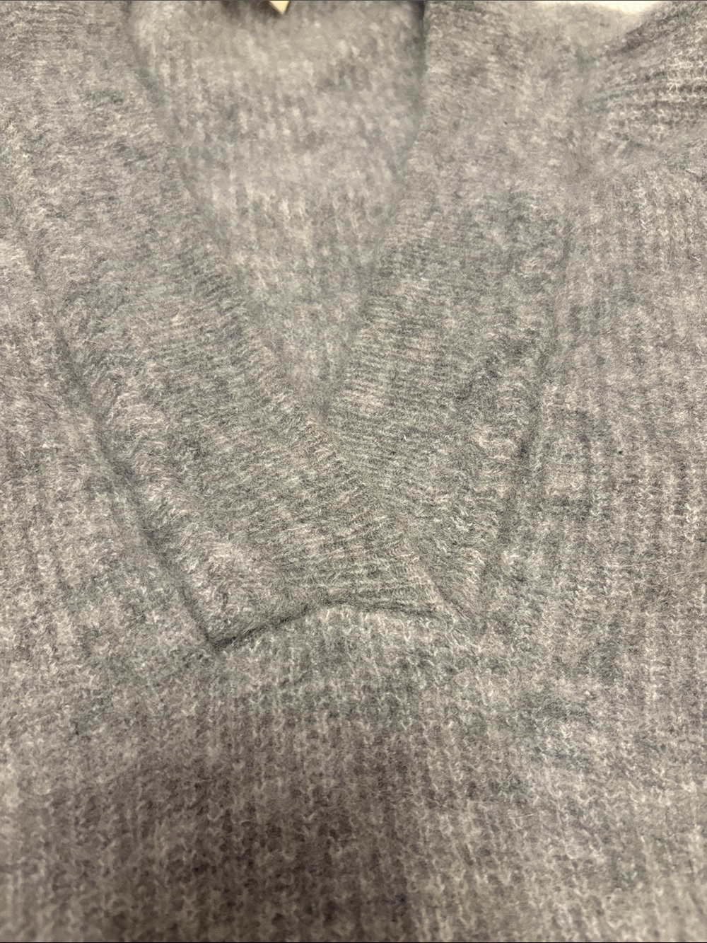 Gray Sezane sweater size L - Picture 4 of 7